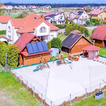 Pensjonat Kwiatkowski Domek Nr 1 Nowecin Buitenkant foto